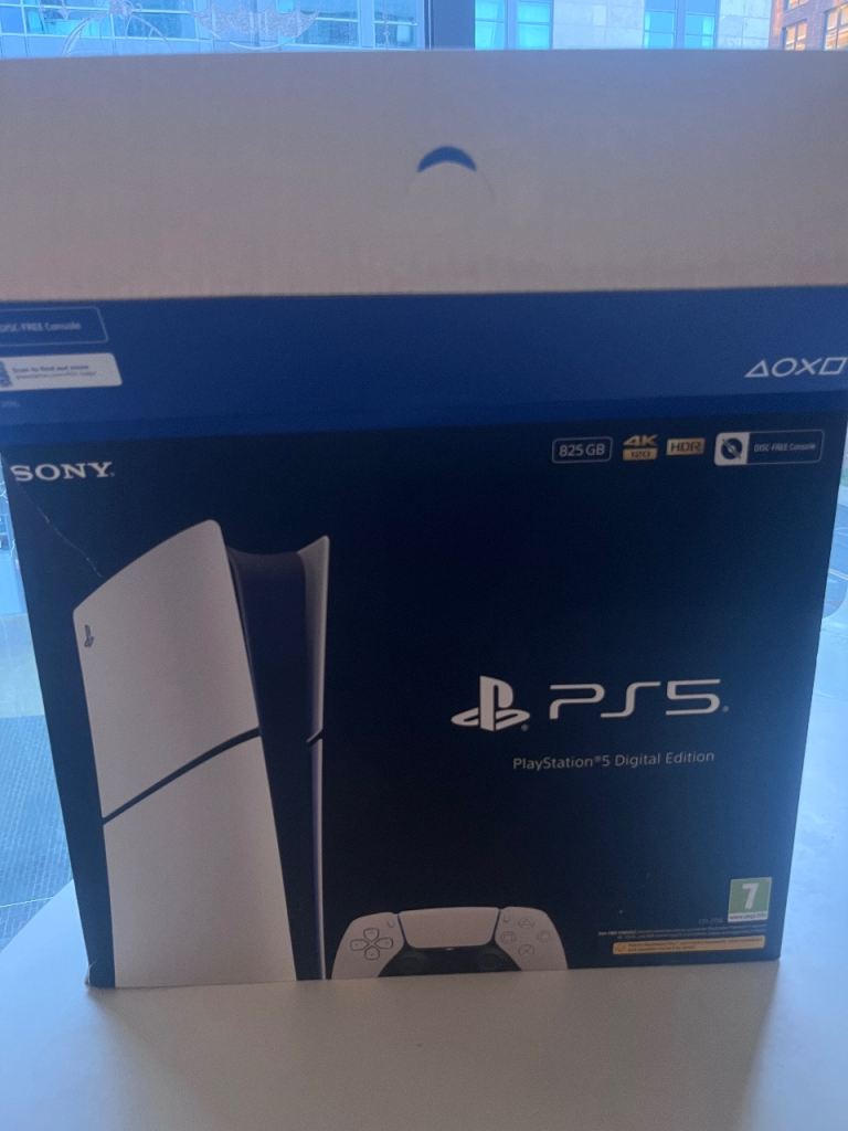 Playstation 5 empty box