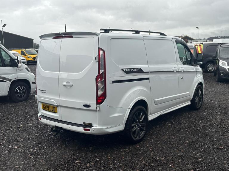 2019 Ford Transit Custom 2.0 TDCi 170ps Low Roof Sport Van PANEL VAN DIESEL Manual