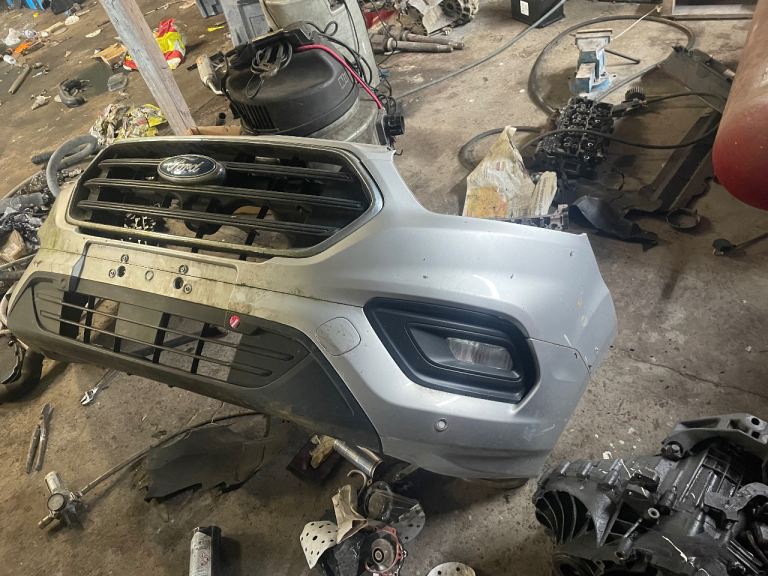 Transit custom limited 2019 front bumper 