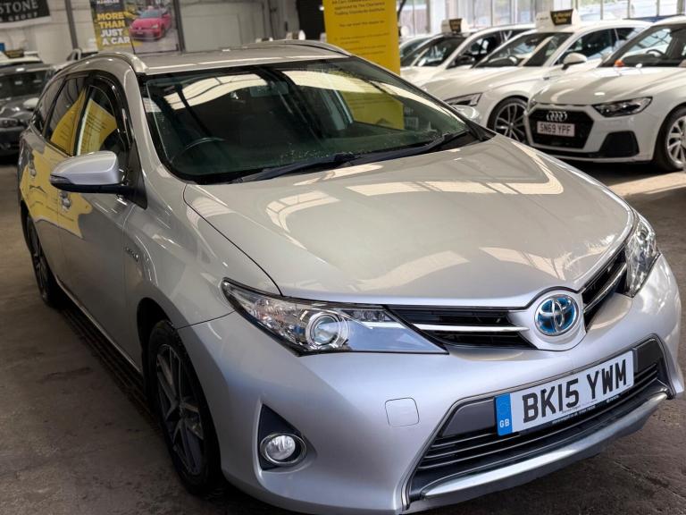 2015 Toyota Auris 1.8 VVT-h Icon+ Touring Sports CVT Euro 5 (s/s) 5dr ESTATE Petrol/Electric Hybr...