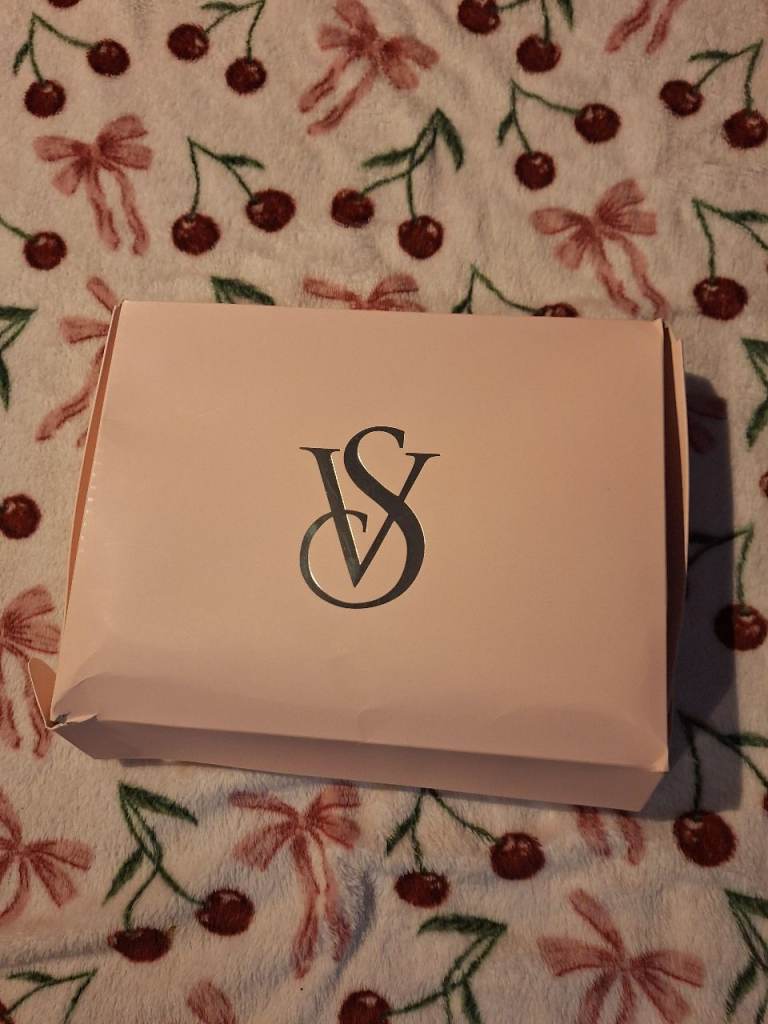 image for Pink handbag with chain strap