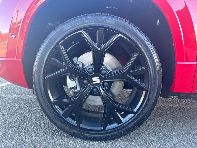 2025 SEAT Ateca 1.5 TSI EVO FR Black Edition 5dr Estate PETROL Manual