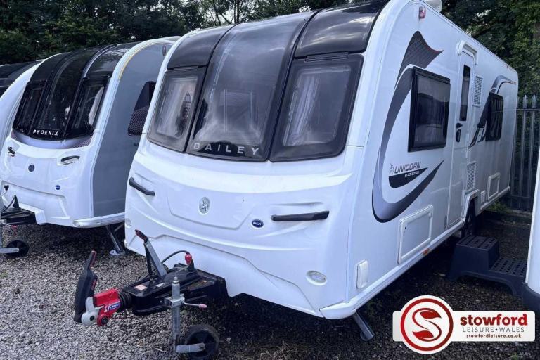 2021, Bailey Unicorn Black Edition Valencia, Pre-Owned Caravan
