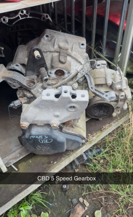 VW GOLF MK6 2.0 TDI 5 SPEED GEARBOX