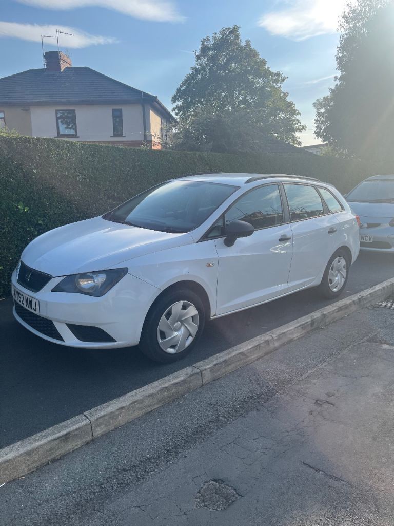 Seat, IBIZA, Estate, 2012, Manual, 1199 (cc), 5 doors