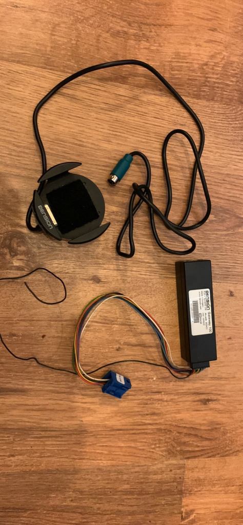 Dension Gateway 100 Audi IDC iPod iPhone interface adaptor