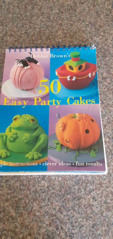 Debbie Brown's 50 easy party cakes good condition