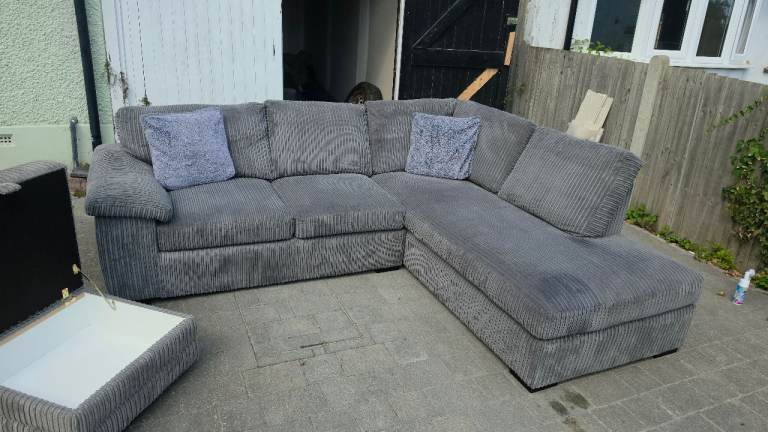 Grey Corner Sofa with Chaise Lounge – Good Condition