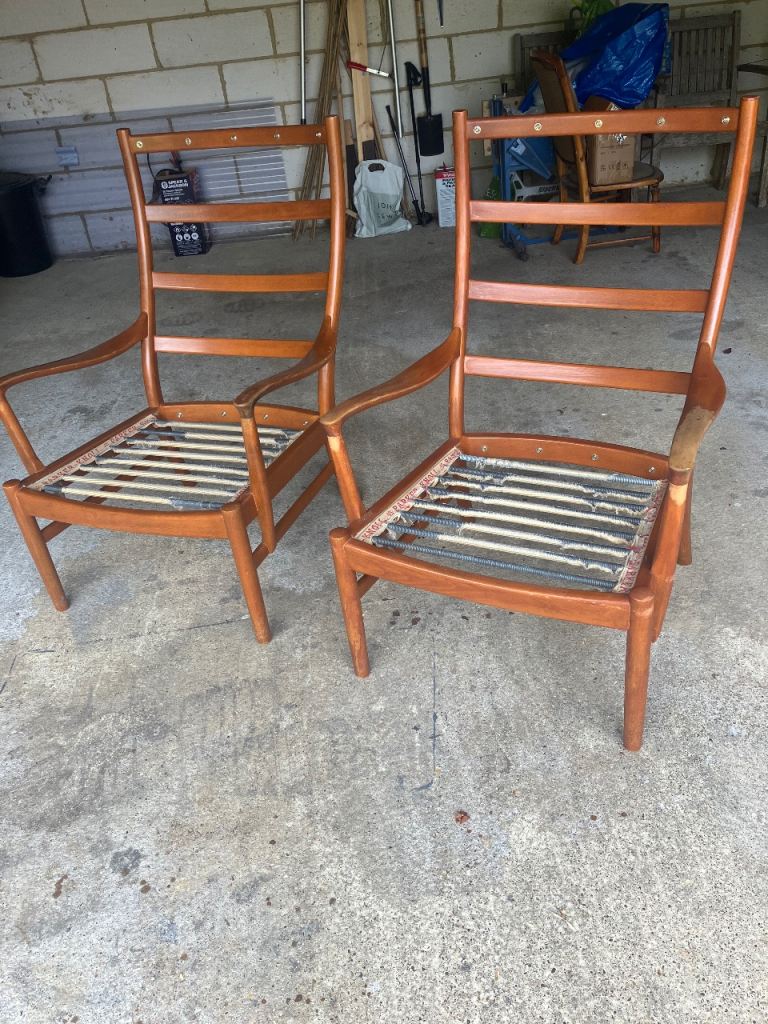 Pair of classic Parker Knoll armchairs for renovation 