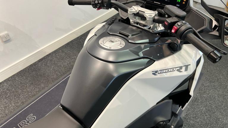 2025 BMW R1300 BMW R1300 RT LE ASA (25MY) TOURER Petrol Manual