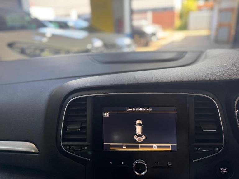 2018 Renault Megane 1.2 TCe Dynamique Nav Euro 6 (s/s) 5dr HATCHBACK Petrol Manual