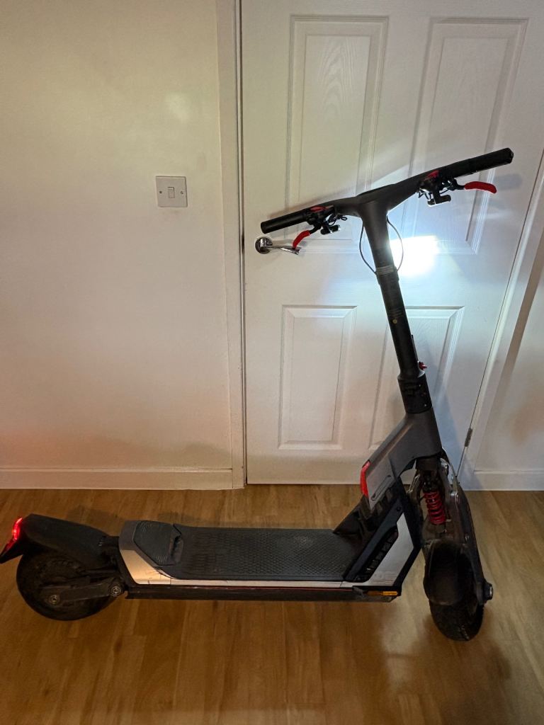 Electric scooter