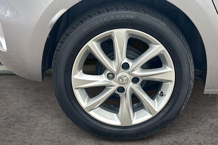  Vauxhall Corsa 1.2 Se Nav Hatchback 5dr Petrol Manual Euro 6 75 Ps Petrol