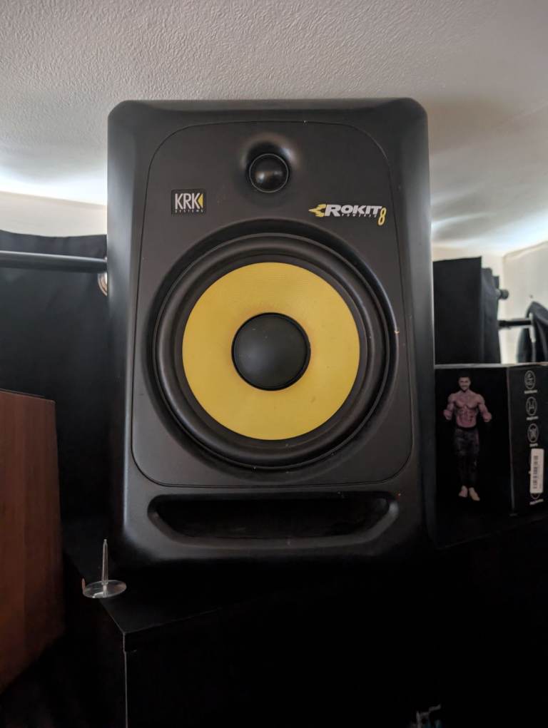 KRK Rokit 8 G3 Studio Monitor Speakers – Black, Good Condition