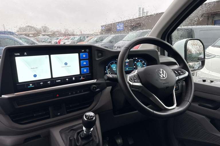 2025 Volkswagen Transporter 2.0 TDI 150 Commerce Plus Van PANEL VAN DIESEL Manual