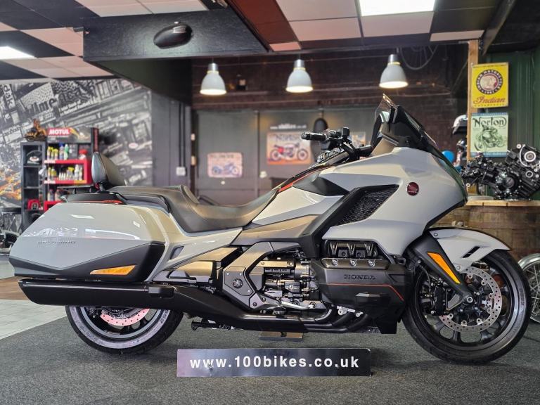 71 HONDA GL1800 GOLDWING B BAGGER 15,000 MILE'S 