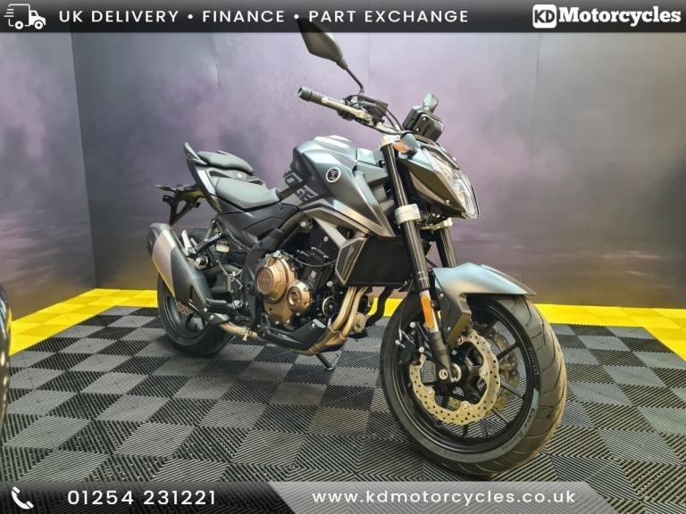 VOGE R 625, Mega value naked