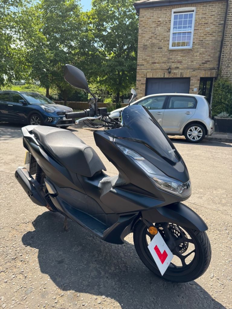 Honda, PCX, 2022, 125 (cc)