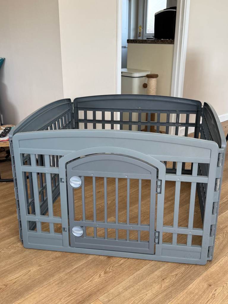 Puppy pen