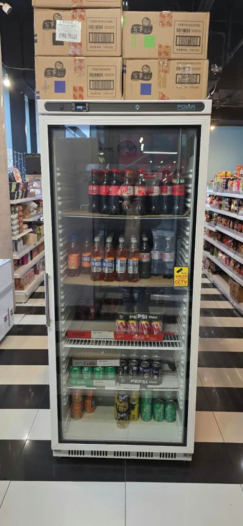 Commercial Display Fridge with Glass Door – Free!! Self collection only