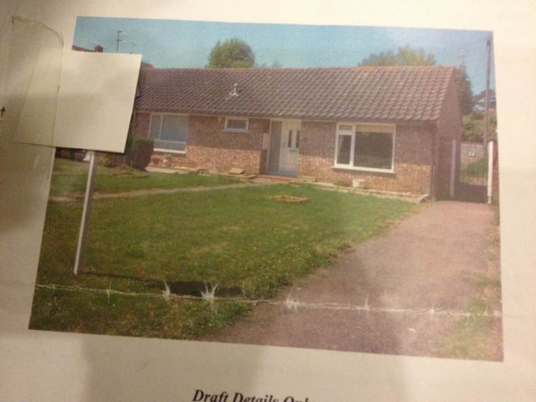 Freehold end terrace Bungalow in quiet Hatherley area of Cheltenham