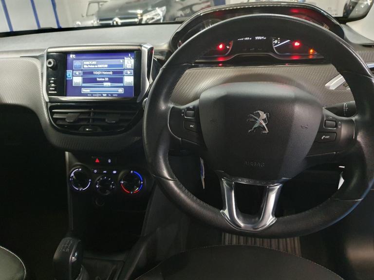 2016 Peugeot 208 1.2 PureTech 82 Active 5dr HATCHBACK PETROL Manual