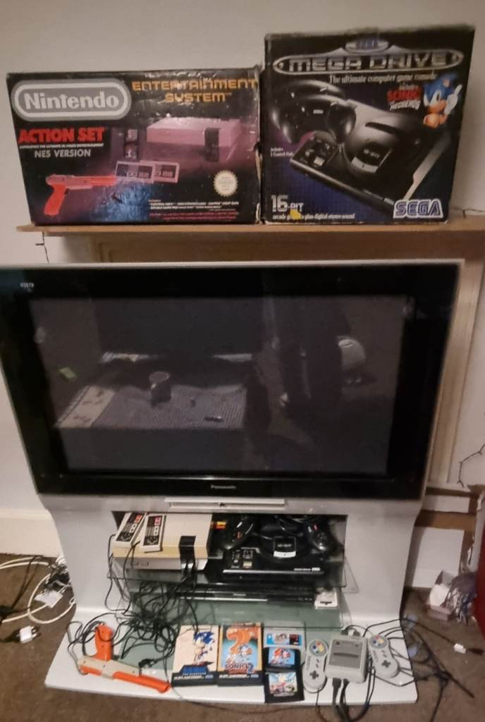 90s Retro setup ideal for mancave