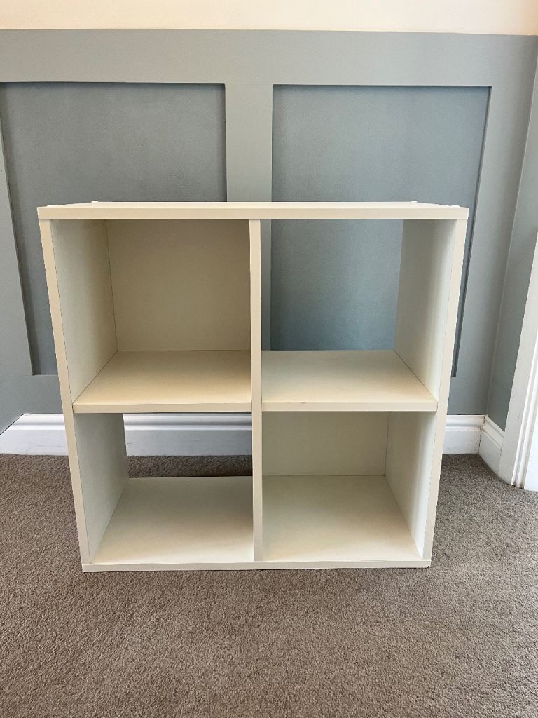 White cube storage 