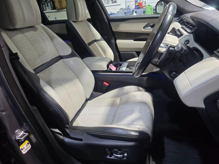 2018 Land Rover Range Rover Velar 3.0 D300 First Edition 5dr Auto ESTATE DIESEL Automatic