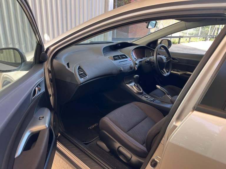 2010 Honda Civic 1.8 i-VTEC SE 5dr HATCHBACK Petrol Automatic