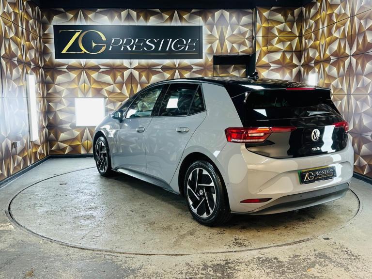 2022 Volkswagen ID.3 150kW Family Pro Performance 58kWh 5dr Auto HATCHBACK ELECTRIC Automatic