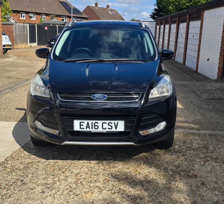Ford, KUGA, Hatchback, 2016, Semi-Auto, 1997 (cc), 5 doors