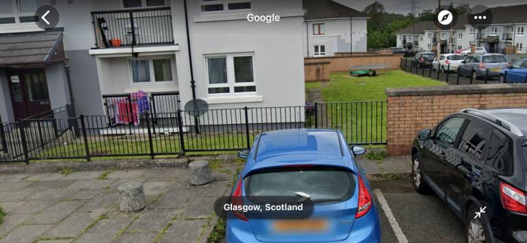 2 large bedroom ground floor flat 