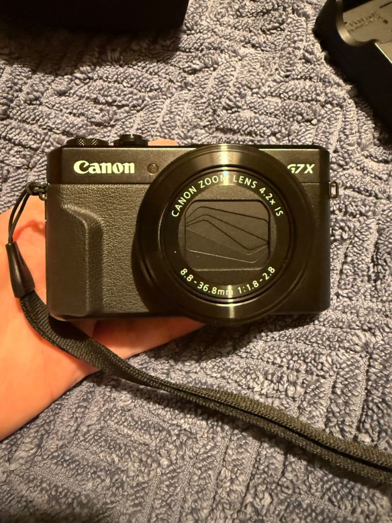 Canon g7x mark ii Camera