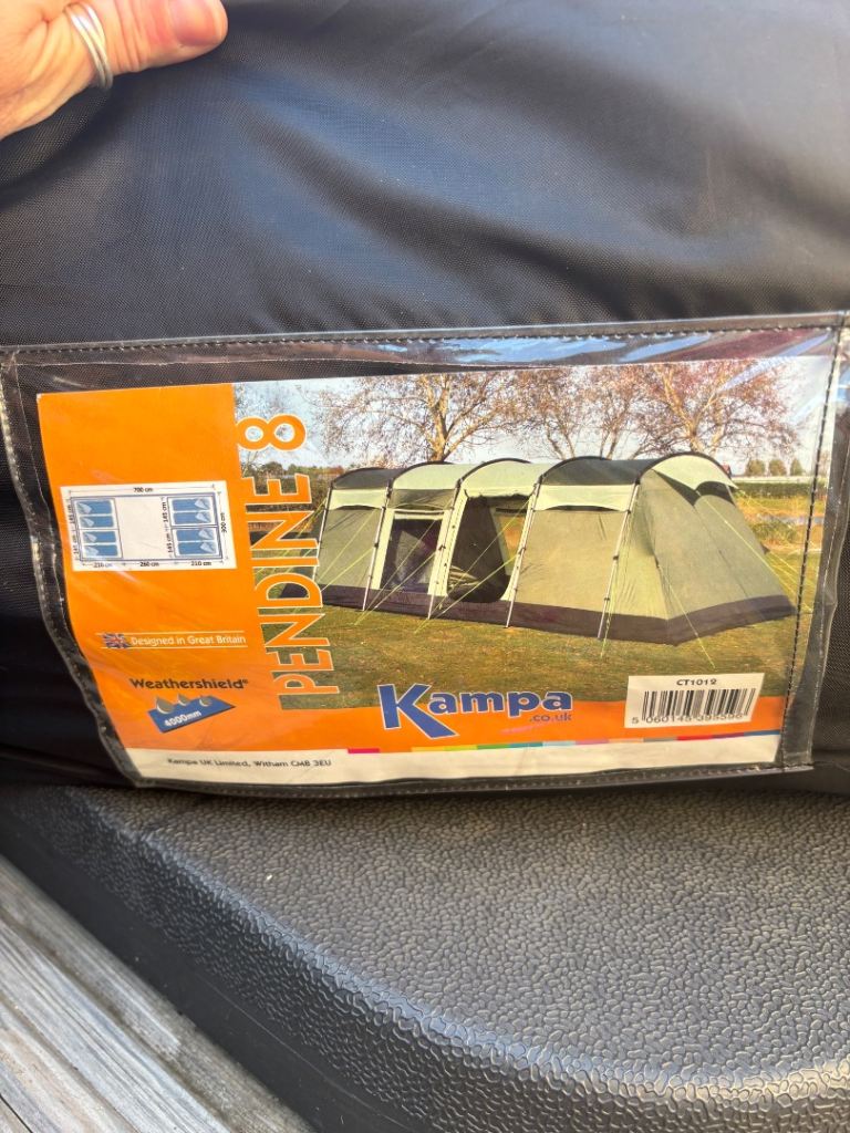 Kampa pending 8 Berth tent with canopy and extras complete