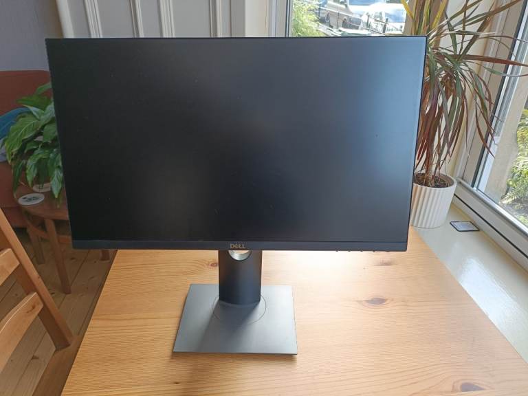 Dell P2219H 22-inch Monitor - As Good As New