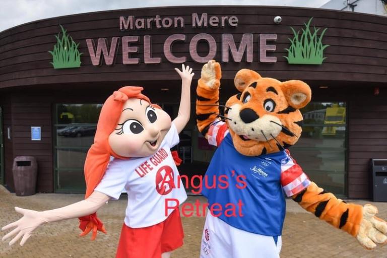 Static caravan for sale / holiday rental business sited at Blackpool marton mere 