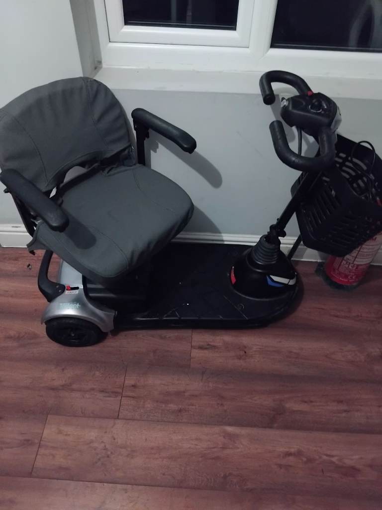 Albize trident mobility scooter bromley br2 