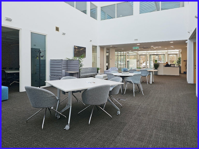 Southampton - SO18 2RZ, Access professional coworking space in Regus Southampton Airport 