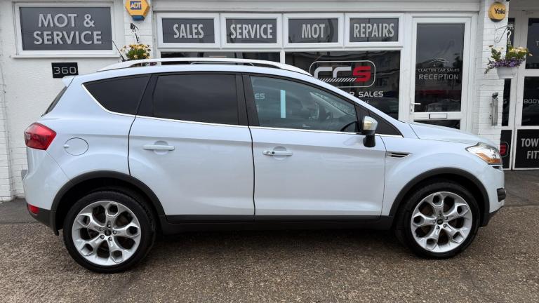 2010 Ford Kuga 2.5T Titanium AWD Euro 4 5dr ESTATE Petrol Manual