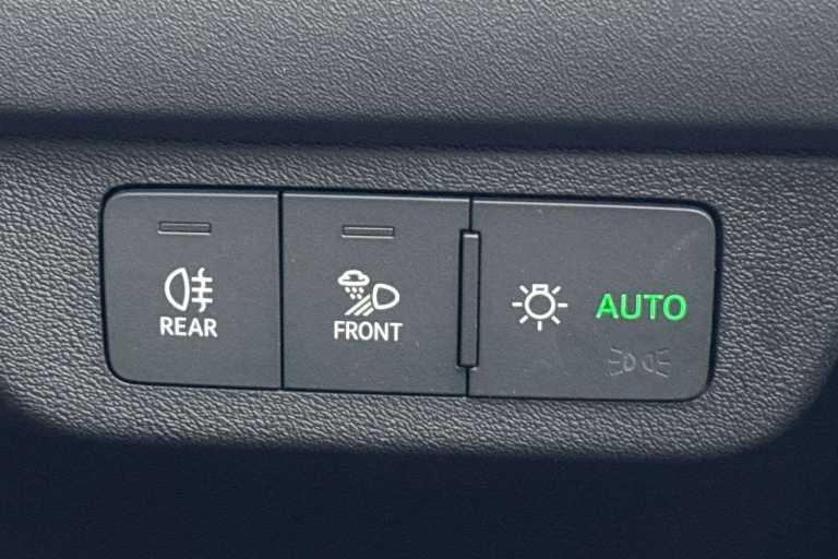 2025 Audi Q4 e-tron 250kW 55 Quattro 82kWh Sport 5dr Auto [Leather] SUV Electric Automatic