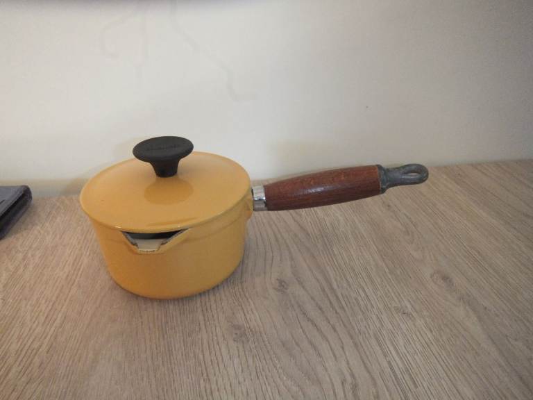 Vintage French COUSANCES No12 Yellow Cast Iron Pouring Lip Saucepan
