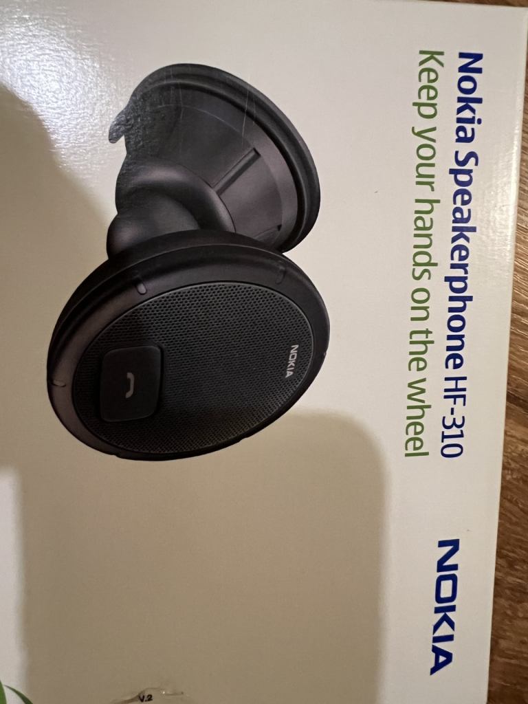 Genuine NOKIA HF-310 Speakerphone Bluetooth Handsfree, NEW