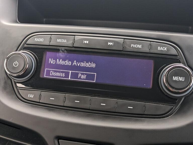 2017 Vauxhall Viva i SE Hatchback Petrol Manual