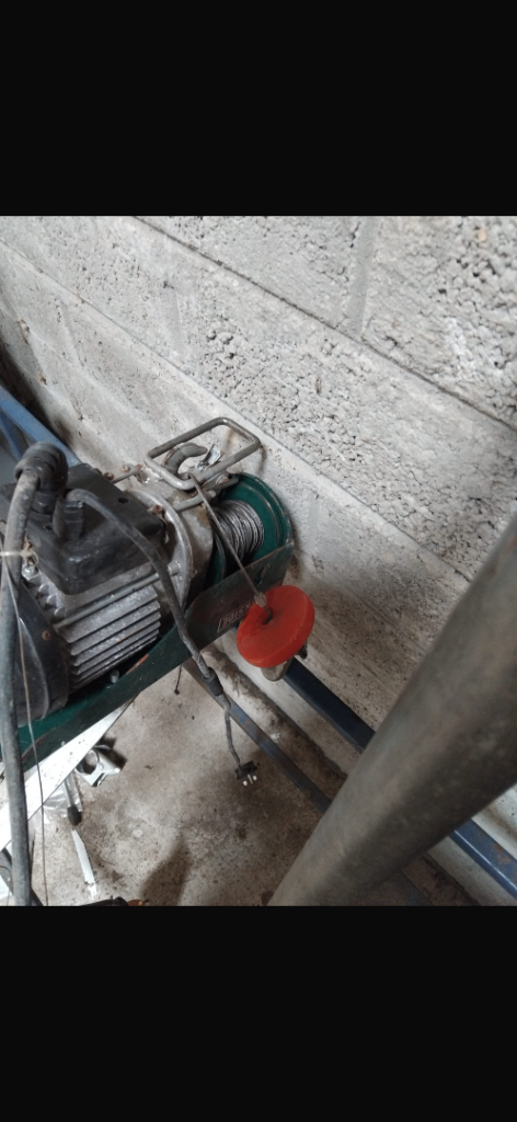 Scaffold hoist electric 