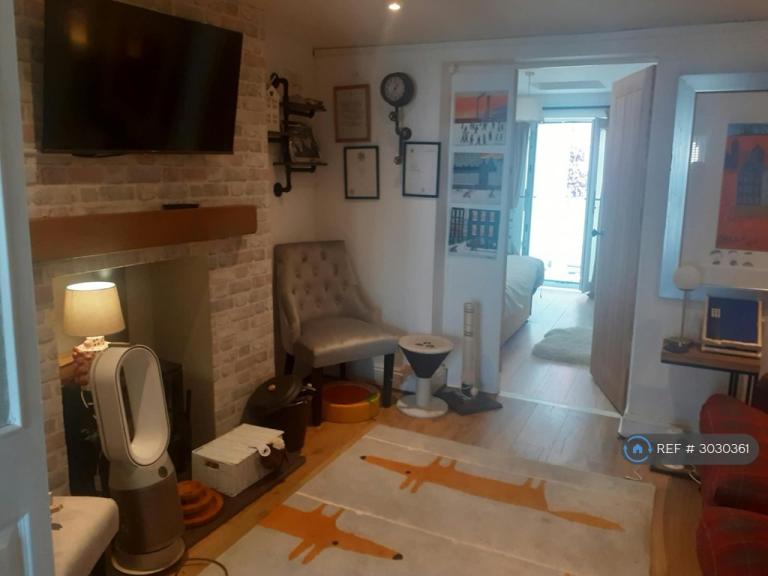5 bedroom house in Binswood St, Leamington Spa, CV32 (5 bed) (#3030361)