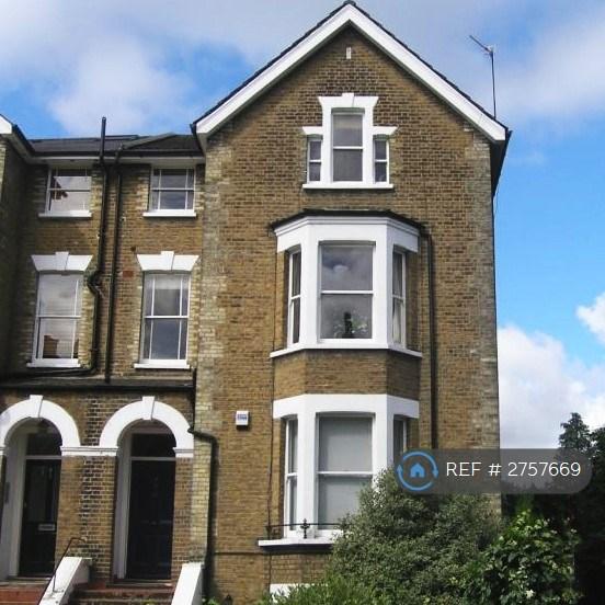2 bedroom flat in Church Road, Richmond, TW10 (2 bed) (#2757669)
