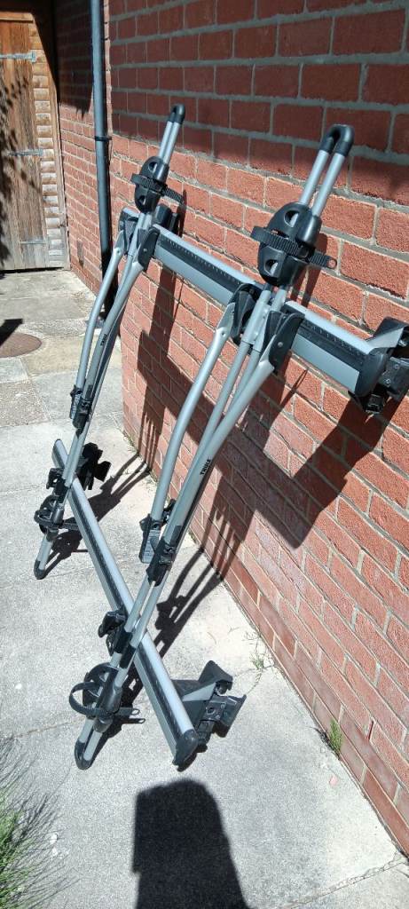 Thule roof bars and cycle carriers 