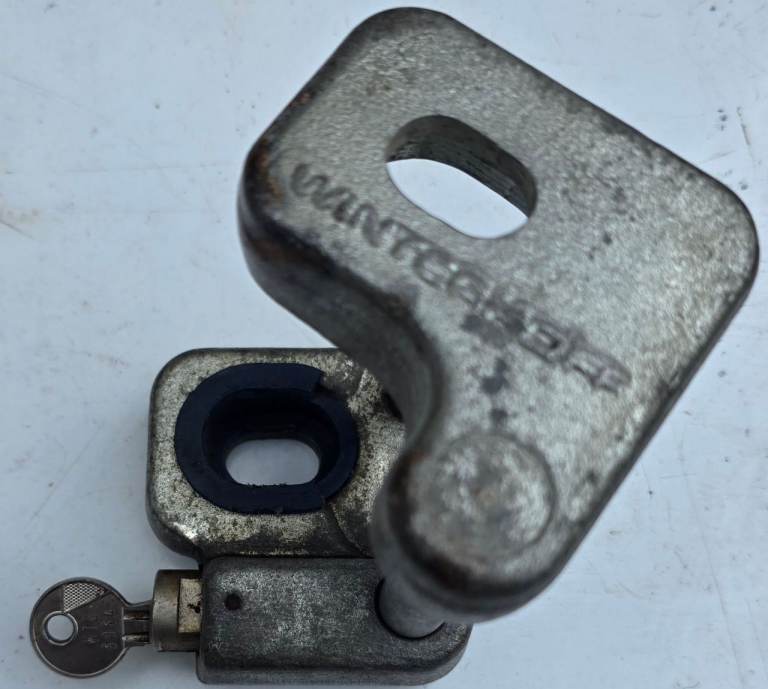 WINTERHOFF Caravan Tow Hitch Lock. READ DESCRIPTION PLEASE.