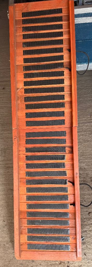 Foldable Karlie car dog ramp - wooden